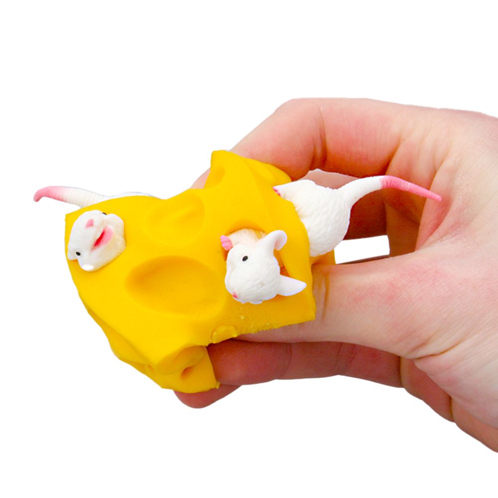 NV108 Stretchy Mouse & Cheese