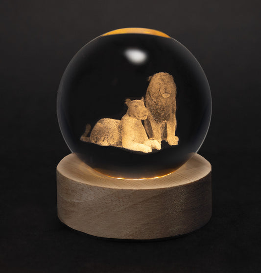 Crystal Silhouettes Globes - Lion & Lioness